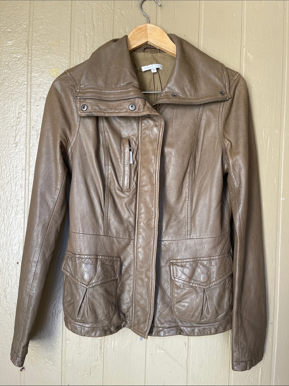Vince Women's Leather Jacket in Green Olive Size M